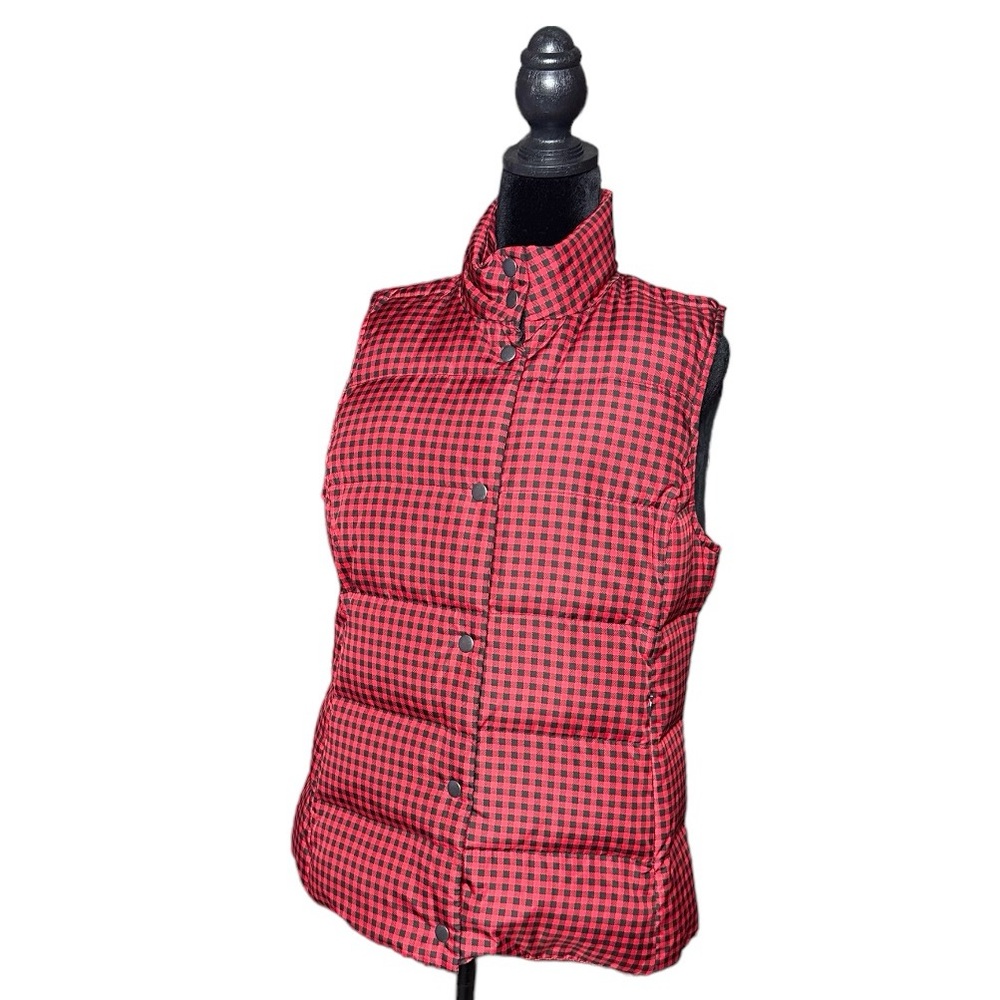 J Jill Down Puffer Vest Size MPetite Black and Red Check Gingham Snap Packable